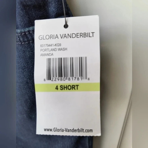 Women's Gloria Vanderbilt, Dark Blue Amanda Jeans, Size 4 short, NWT - Picture 4 of 6